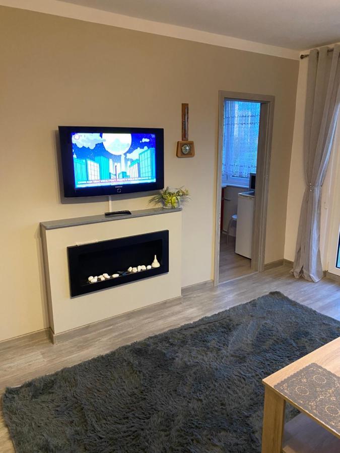 Przytulne Mieszkanie 2 Pokojowe Leszno  Luaran gambar