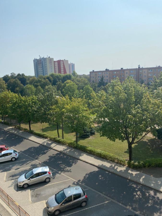 Przytulne Mieszkanie 2 Pokojowe Leszno  Luaran gambar